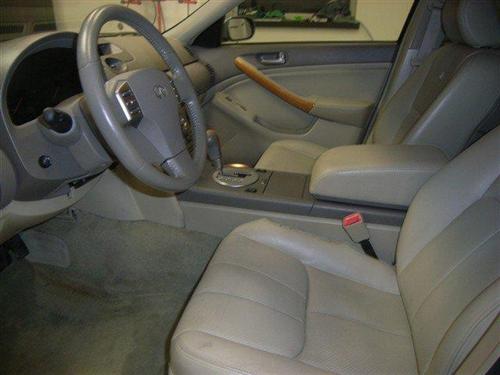 Infiniti G35 2004 photo 4