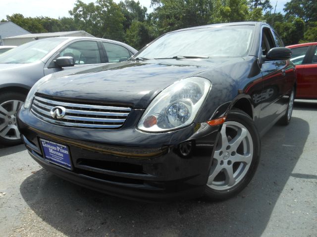 Infiniti G35 2004 photo 3