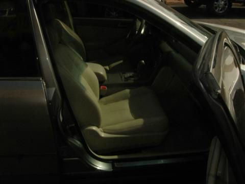 Infiniti G35 2004 photo 3