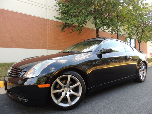 Infiniti G35 2004 photo 4