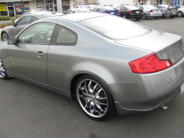 Infiniti G35 2004 photo 3