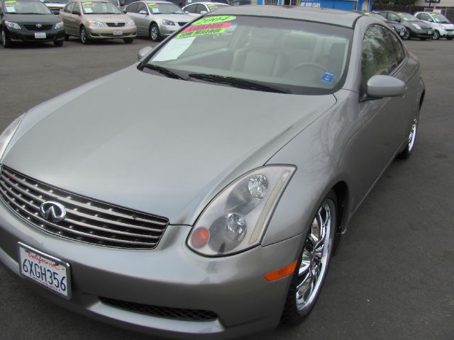Infiniti G35 2004 photo 1