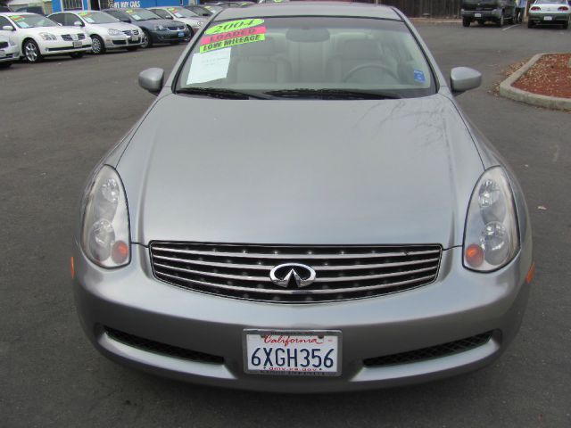 Infiniti G35 2004 photo 4