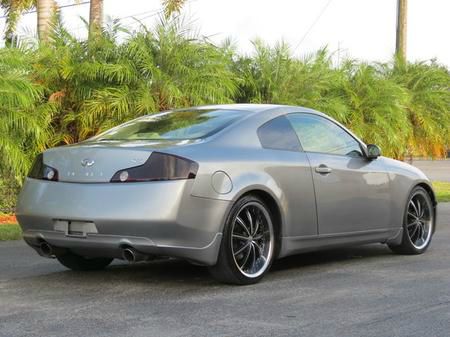 Infiniti G35 2004 photo 2