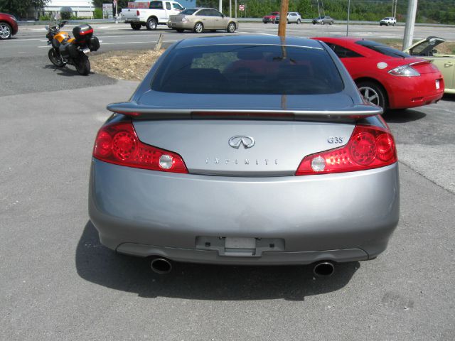 Infiniti G35 XB - ONE Owner Coupe