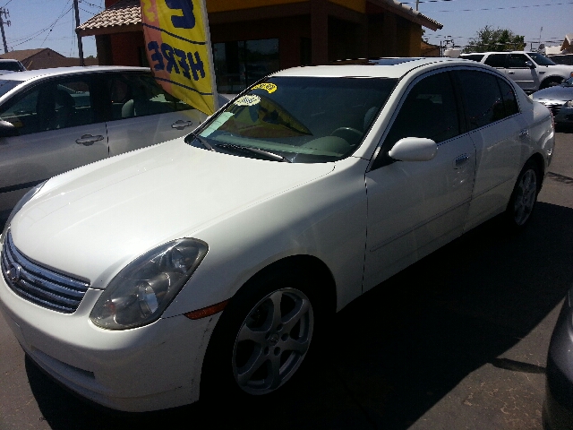 Infiniti G35 2004 photo 1
