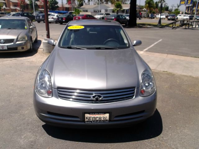 Infiniti G35 2004 photo 3