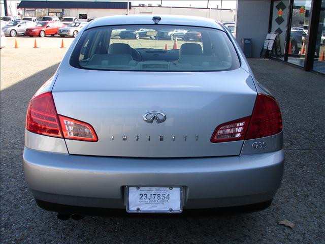 Infiniti G35 2004 photo 4
