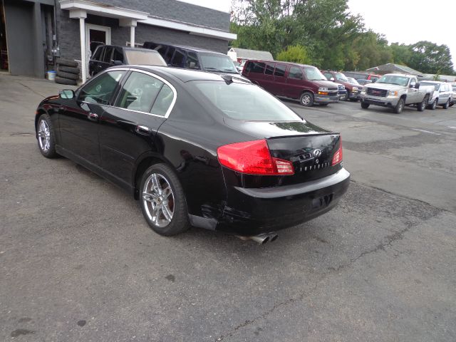 Infiniti G35 2004 photo 1