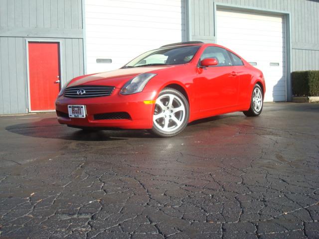 Infiniti G35 2004 photo 1