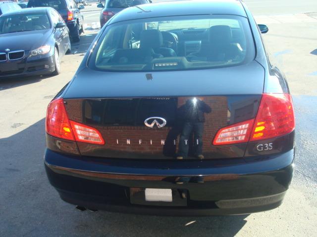 Infiniti G35 2004 photo 3