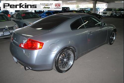 Infiniti G35 2004 photo 3