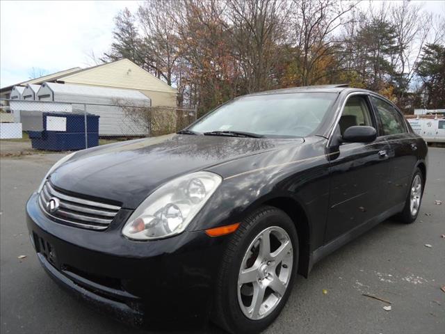 Infiniti G35 2004 photo 1