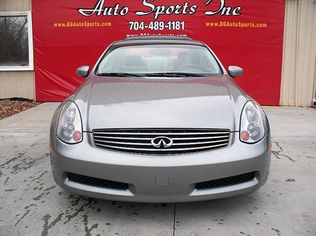 Infiniti G35 2004 photo 4