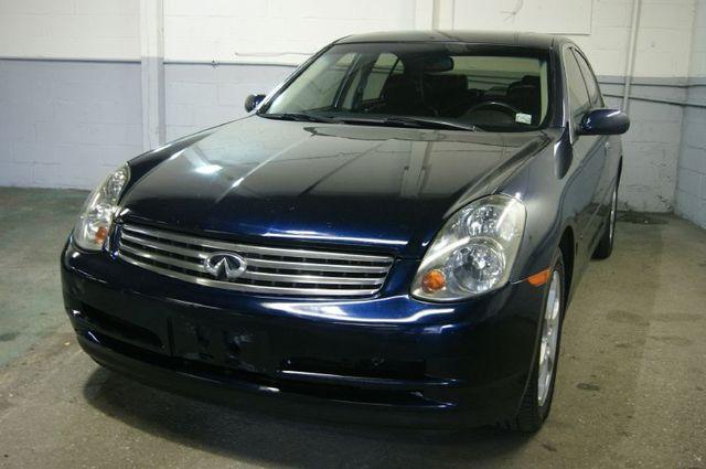 Infiniti G35 2004 photo 1