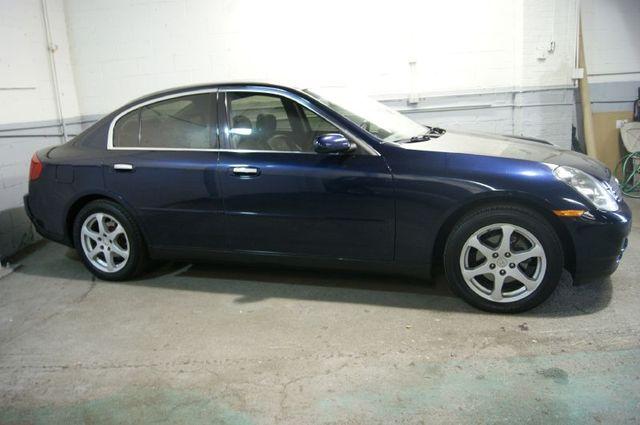 Infiniti G35 2004 photo 3