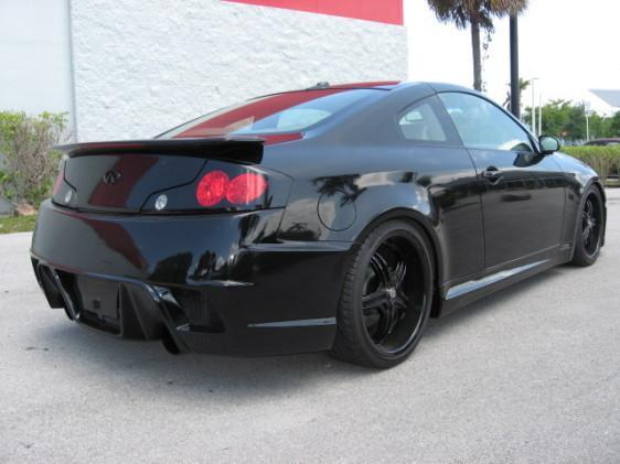 Infiniti G35 2004 photo 2