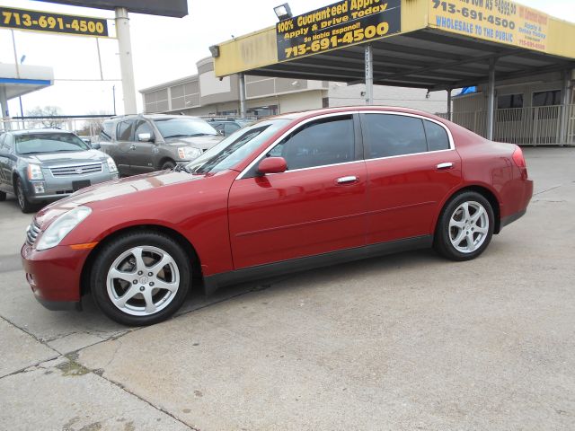 Infiniti G35 2004 photo 1