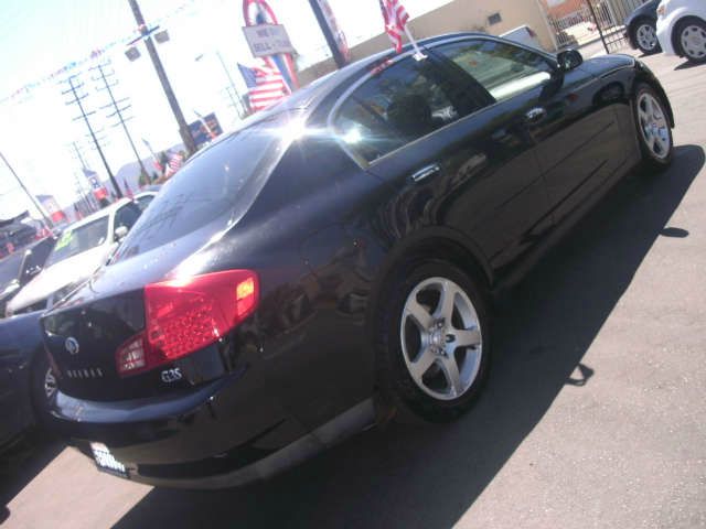 Infiniti G35 2004 photo 4