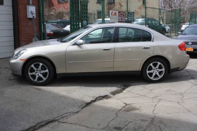 Infiniti G35 2004 photo 1