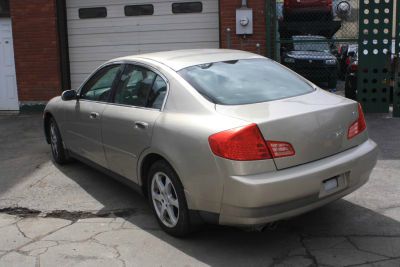 Infiniti G35 2004 photo 4