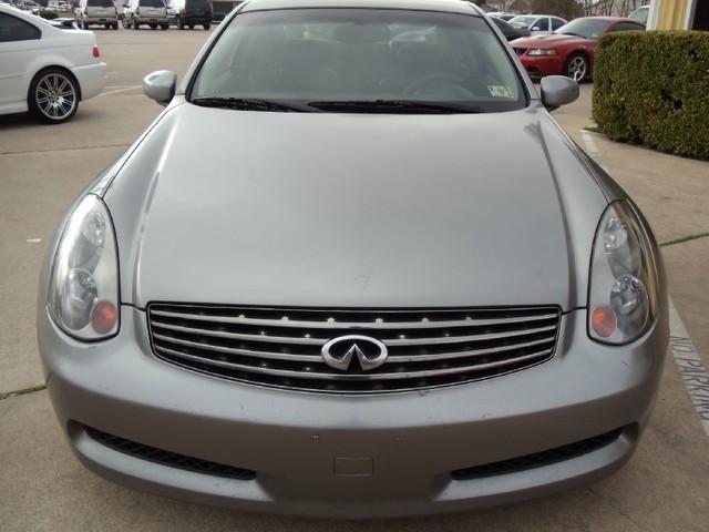 Infiniti G35 2004 photo 3