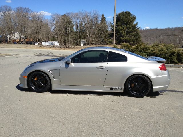 Infiniti G35 2004 photo 29