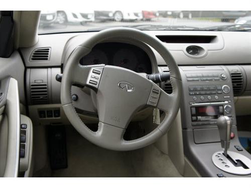 Infiniti G35 2004 photo 3