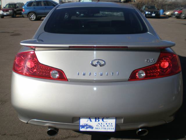 Infiniti G35 2004 photo 3