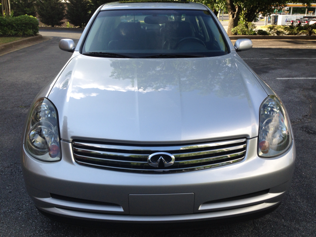 Infiniti G35 2004 photo 1