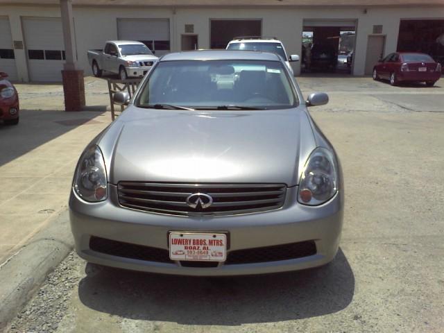 Infiniti G35 2005 photo 1