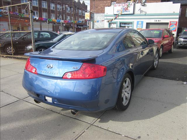 Infiniti G35 2005 photo 4