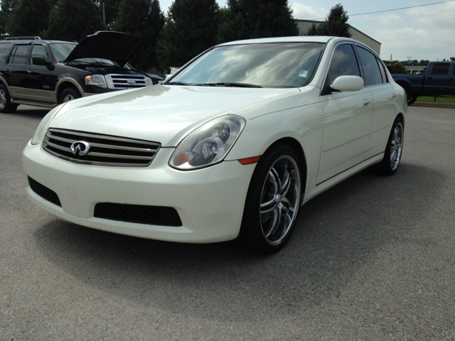 Infiniti G35 2005 photo 3