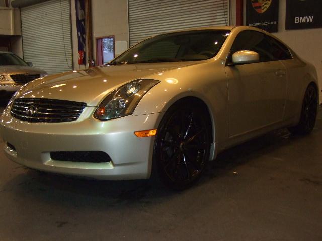 Infiniti G35 2005 photo 2