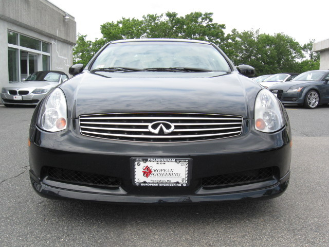 Infiniti G35 2005 photo 3
