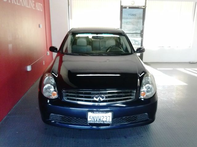 Infiniti G35 2005 photo 2