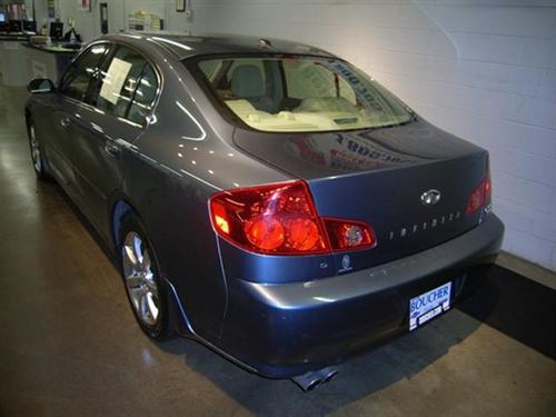 Infiniti G35 2005 photo 2