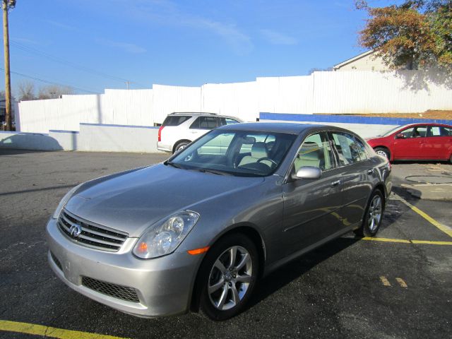 Infiniti G35 2005 photo 3