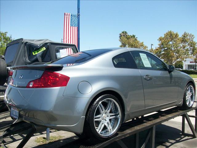 Infiniti G35 2005 photo 2