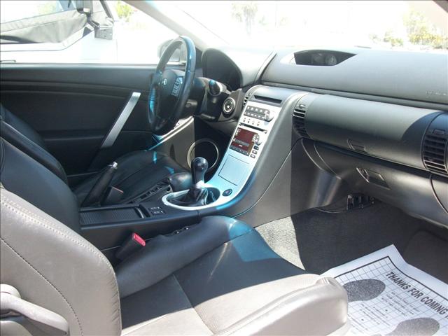 Infiniti G35 2005 photo 3