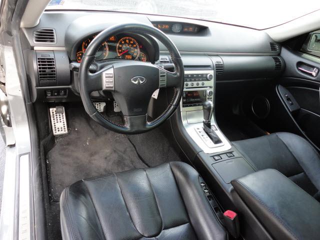 Infiniti G35 2005 photo 3