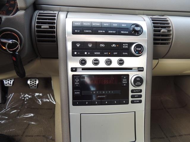 Infiniti G35 2005 photo 17