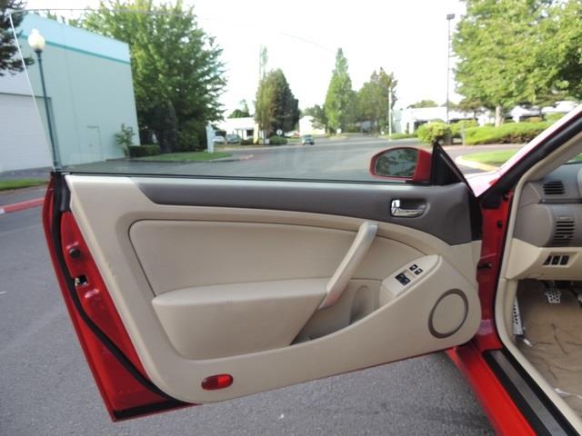 Infiniti G35 2005 photo 22