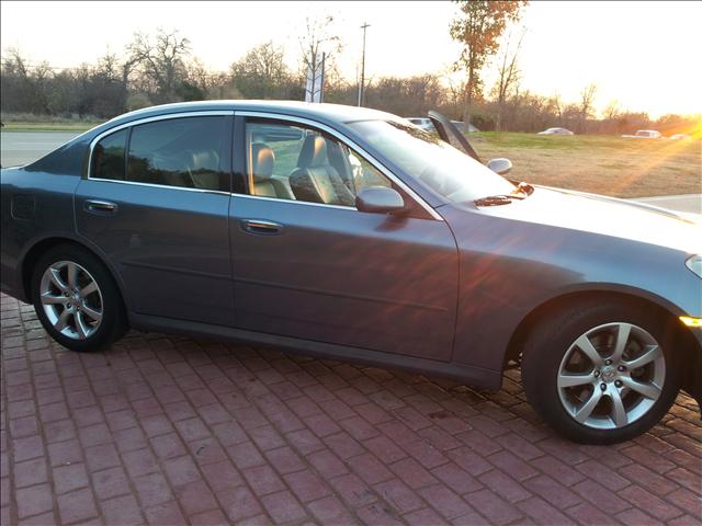 Infiniti G35 2005 photo 4