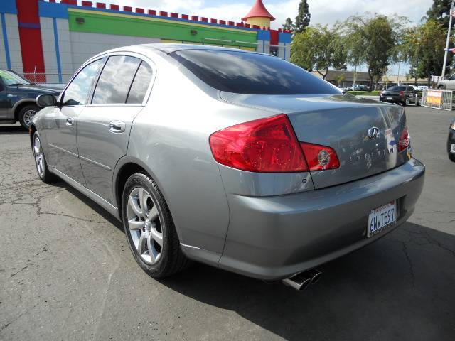 Infiniti G35 2005 photo 5