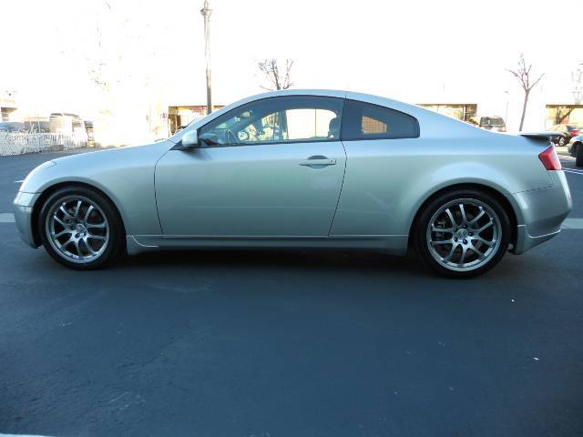 Infiniti G35 2005 photo 3