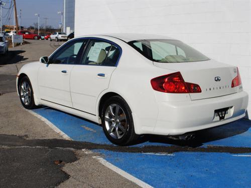 Infiniti G35 2005 photo 1