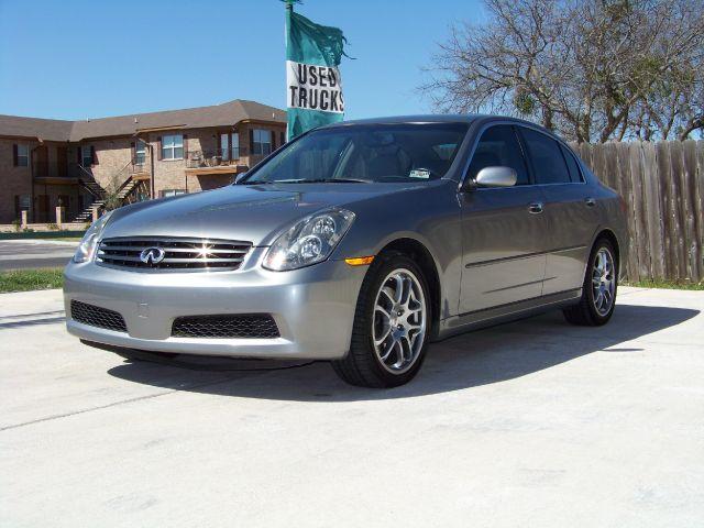 Infiniti G35 2005 photo 1