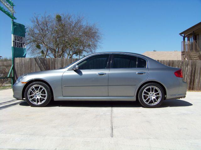 Infiniti G35 2005 photo 3
