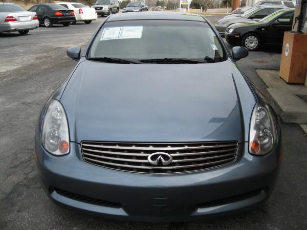 Infiniti G35 2005 photo 2